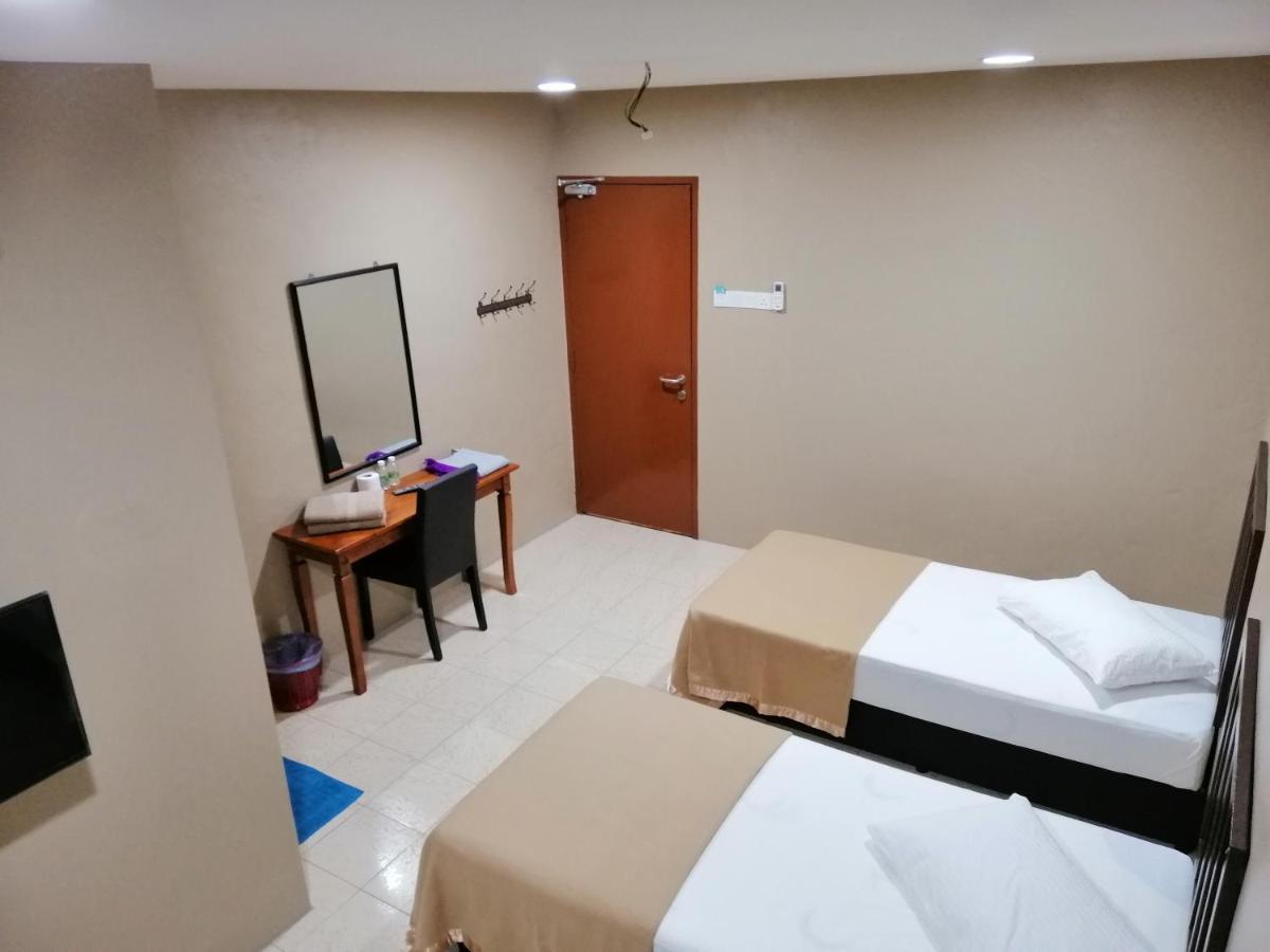 Hotel Nawar Pasir Mas Exterior photo